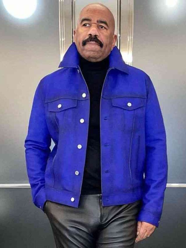 Steve Harvey Rocked a Custom Berluti Jacket  and Veneta snake-print shoes